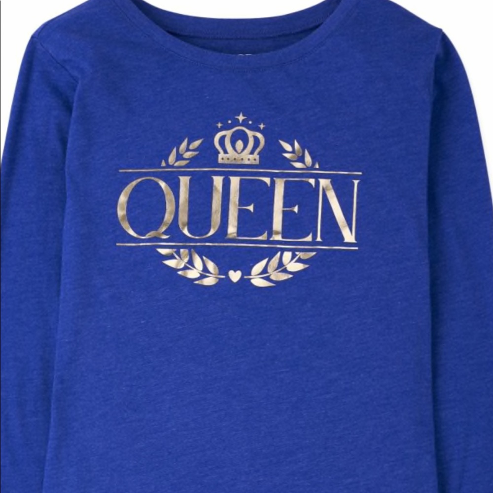 Women’s graphic tees